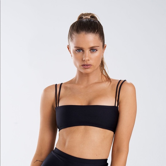 gigi c Other - NWT Gigi C Elizabeth Top Black Small